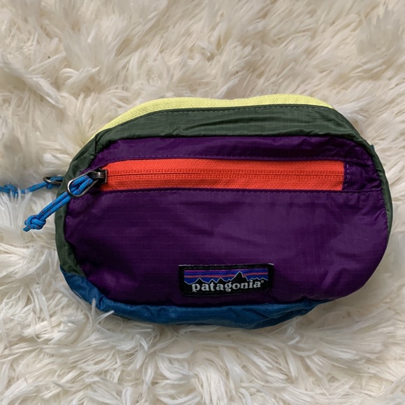Patagonia Ultralight Black Hole® Mini Hip Pack - Picture 8 of 17